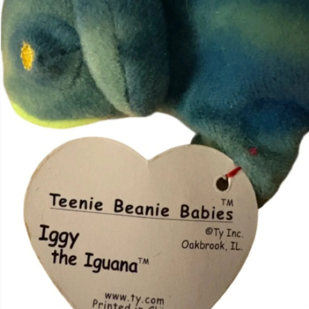 Collectors item Rare Ty Beanie Baby "Iggy" the Chameleon Tag Error. - Picture 2 of 4
